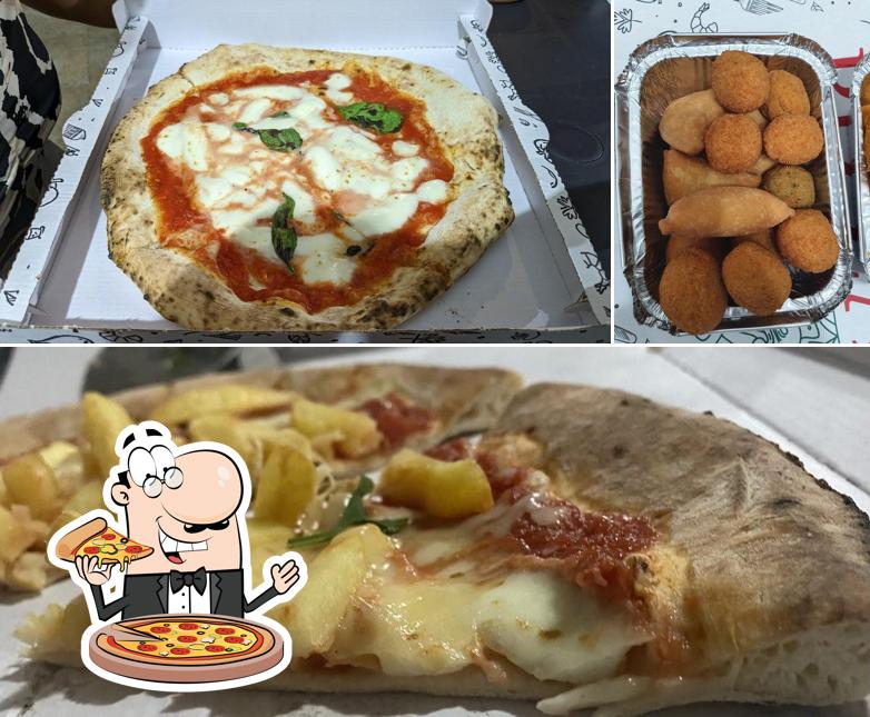 Ordina tra le svariate varianti di pizza