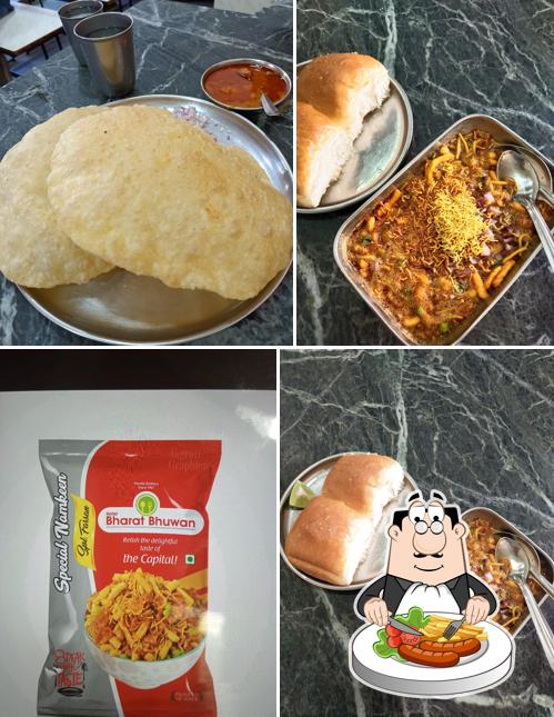 Food at Bharat Bhuvan
