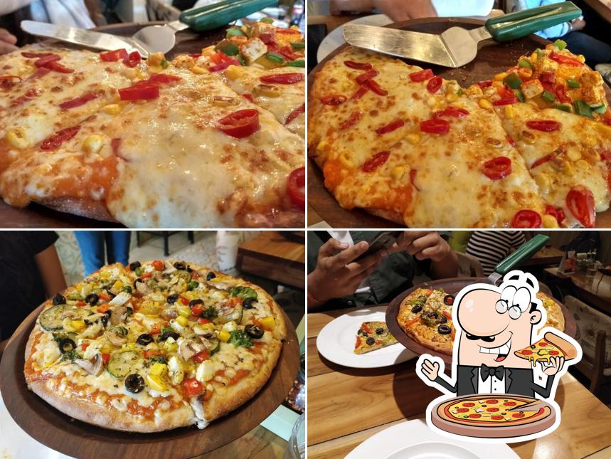 At JUNO'S PIZZA, you can get pizza