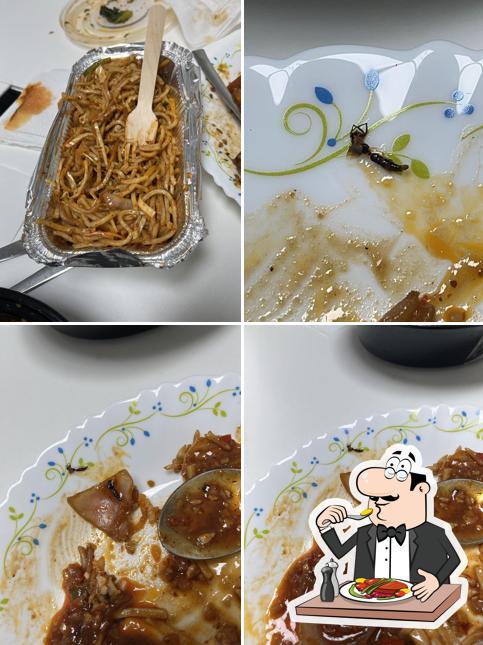 Food at The House Of Noodles