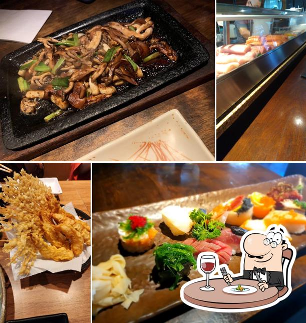 Comida em Sushi Den