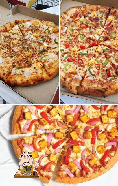 At Pizza Hut Narela, Delhi, you can taste pizza