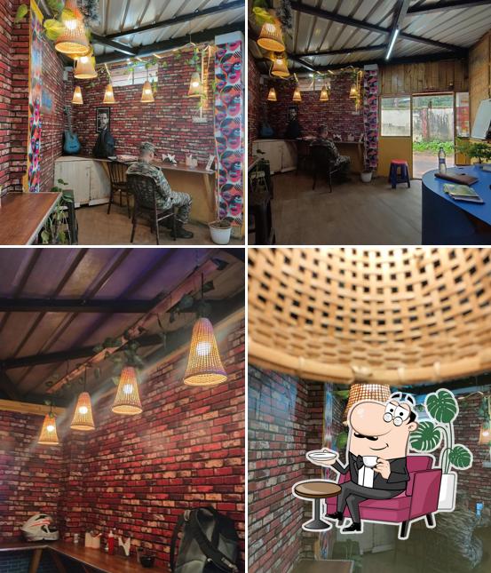 The interior of HALKA RAMAILO CAFE
