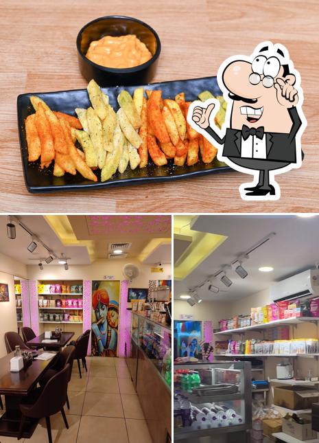 Among various things one can find interior and food at Keshav's Food Via Jaipur