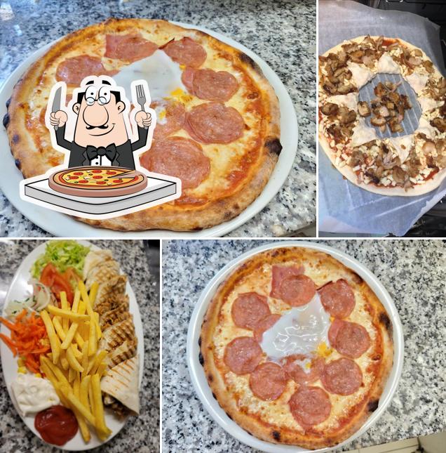 Ordina tra le svariate varianti di pizza