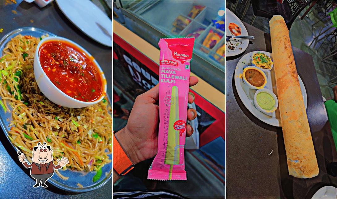 Food at Gunjan Sweets & Restaurant