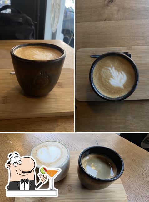 Latte macchiato al SLEEPY BEAR COFFEE