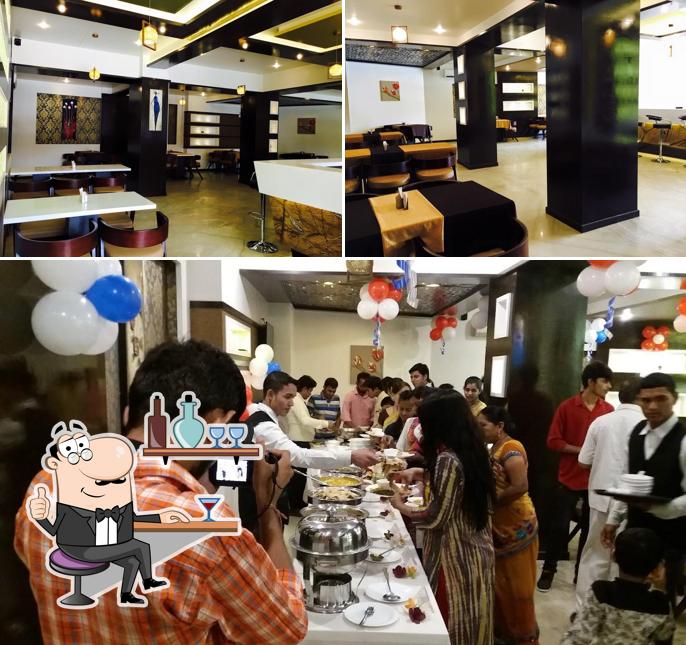 The interior of The Clove. wine 'n' dine