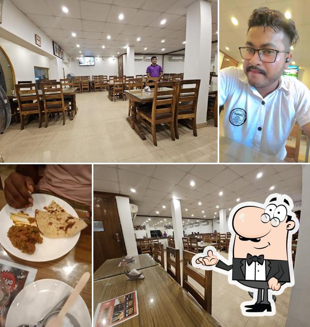 The interior of Vitthal Kamat Pure Veg