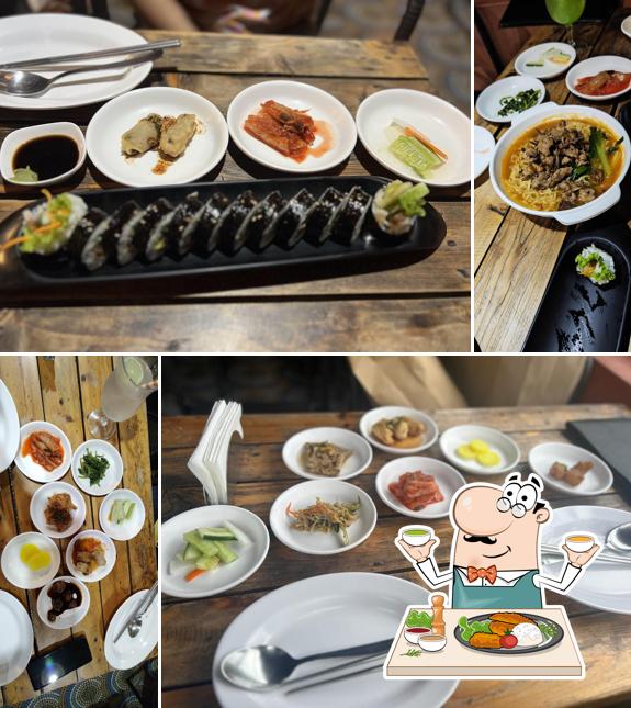 Food at Kimchi korean restaurant