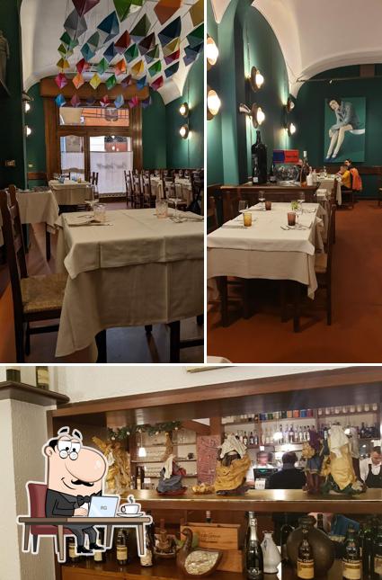 Siediti a un tavolo di Trattoria Ristorante - Casamerlò