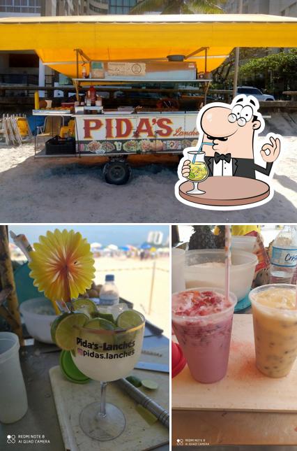 O Barraca de Praia Pida's se destaca pelo bebida e exterior