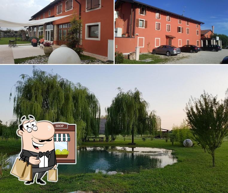 Goditi la vista dagli esterni di Hotel Antico Borgo Torricella & Wellness