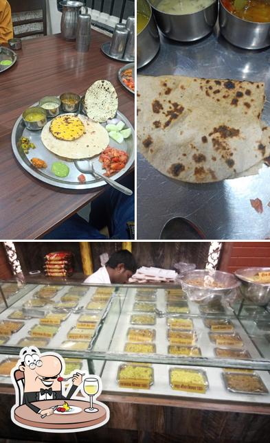 Food at Anand shri bhojnalaya
