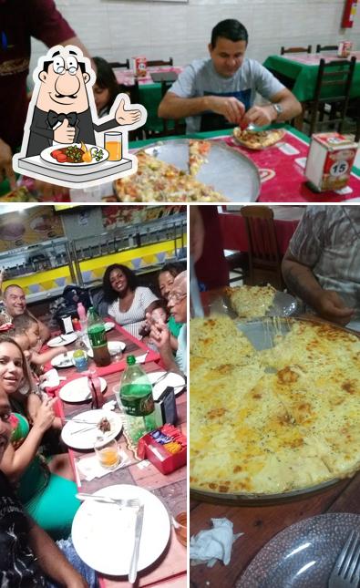 Comida em Pizzaria Maranhão