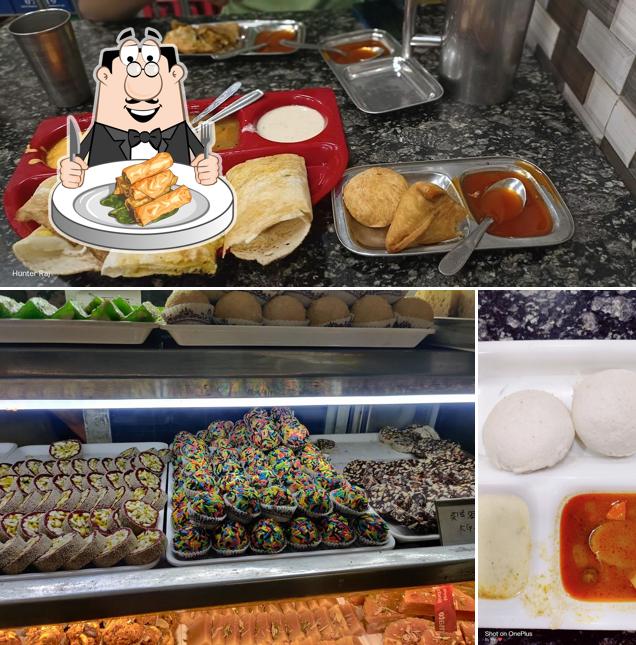 Spring rolls at Prince Sweets