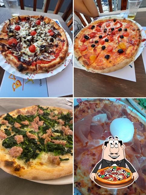 Prenditi una pizza a BabaBeach pizzeria/ristorante
