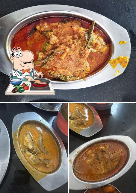 Chicken curry at Hotel vinayaka