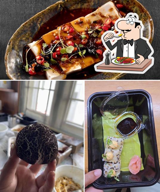 Food at Mamagoto