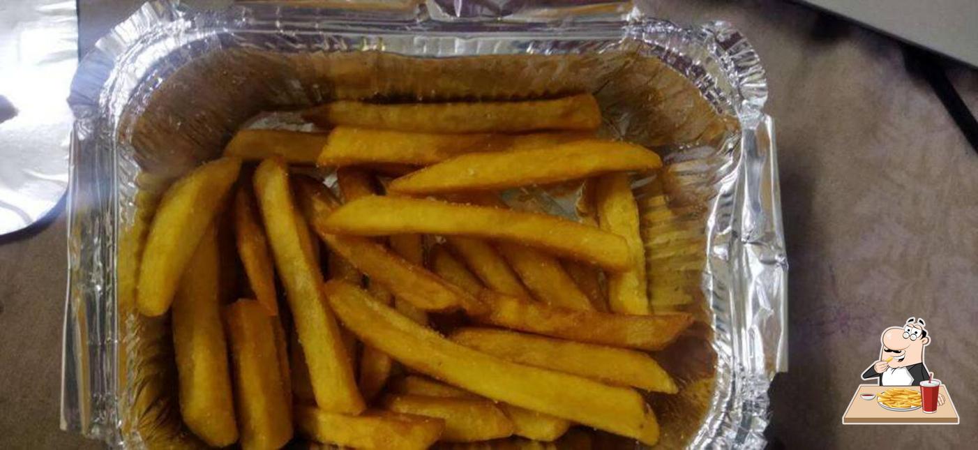 French fries at Burgerino Camp
