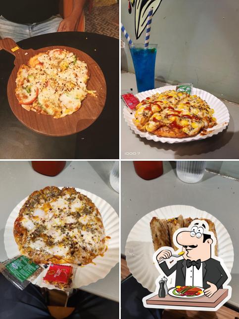 Food at R Cafe