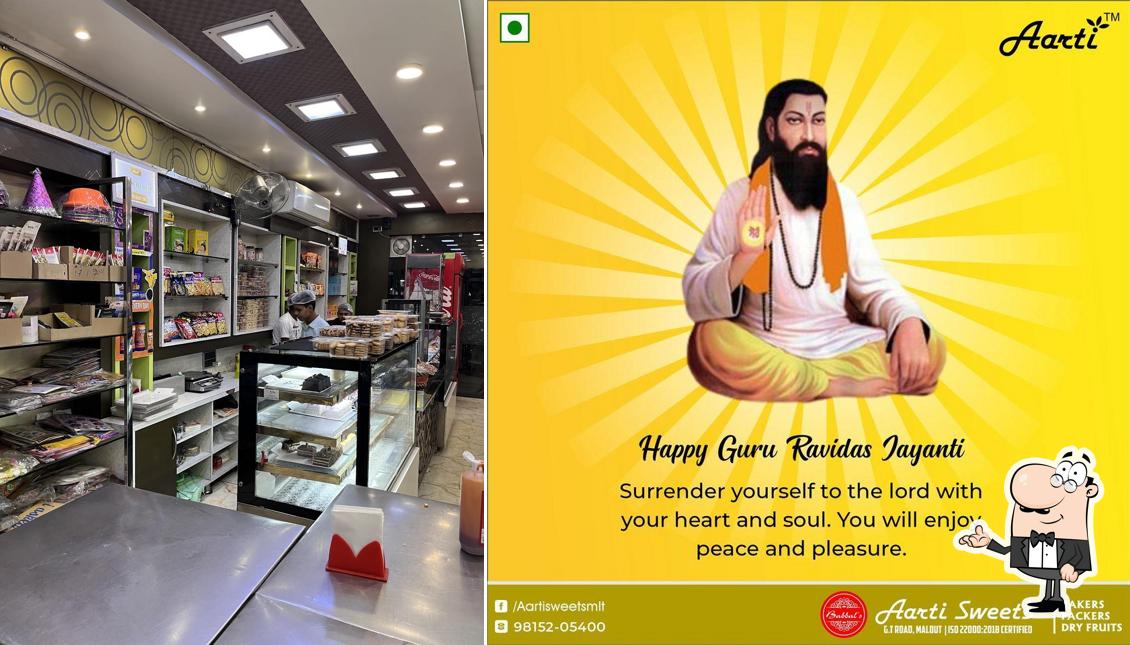 The interior of Babbal's AARTI Sweets