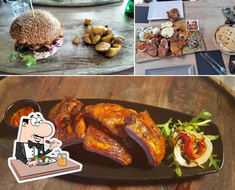 Panino con maiale stirato al Restoran Pirun ex Walter