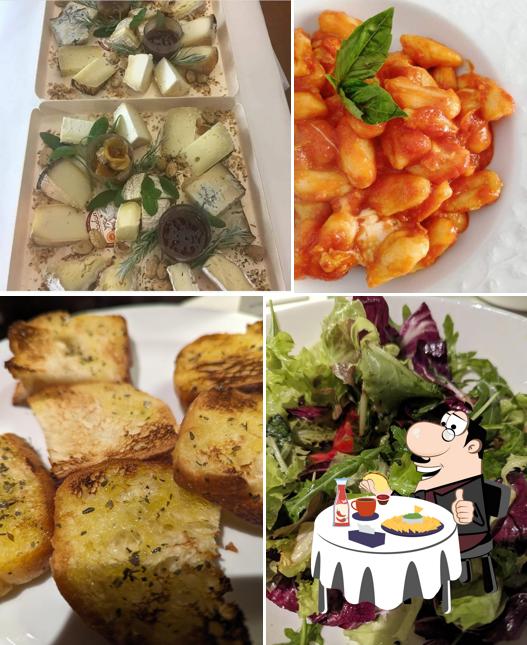 Piatto di formaggi al Ristorante L'Eco Dei Monti