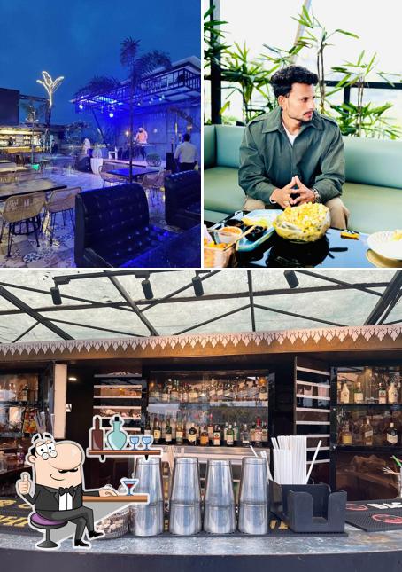 Check out how HOKU Luxury Cocktails & Cuisine looks inside