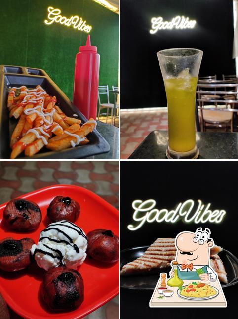 Meals at The Omnivores தி ஆம்னிவர்ஸ்