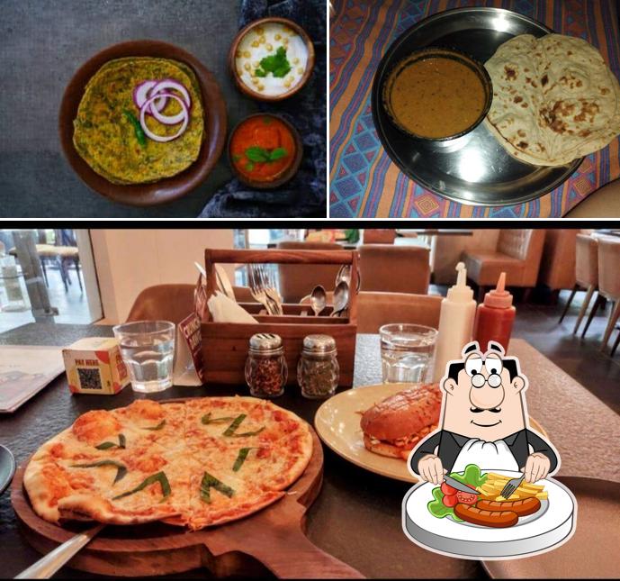 Food at Daal Rotti