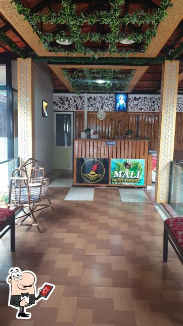 Look at the picture of Mallutty Piravanthoor Pathanapuram. Kollam dist