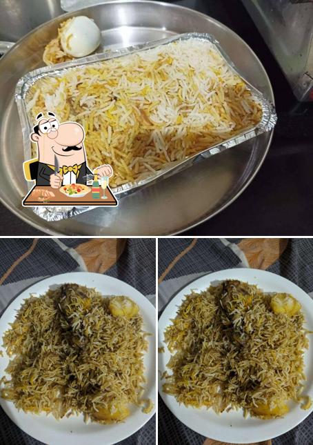 Pad thai at Kolkata Durbar