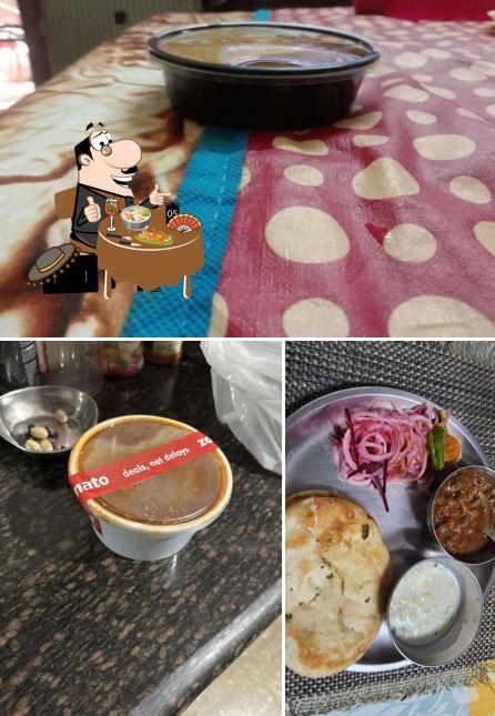 Food at Bhatura King