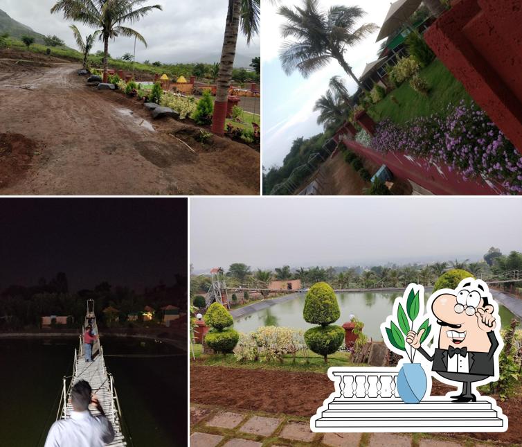 You can get some fresh air at the outside area of Madhura Krushi Parytan Kendra,Wai