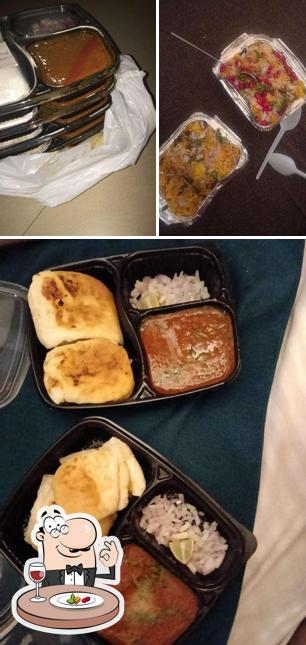 Food at Bhaji Bites