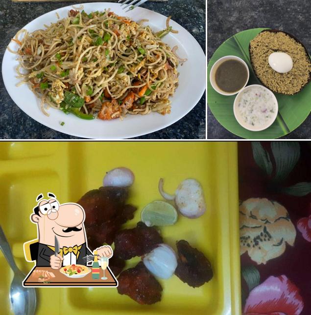 Pad thai at Donne Biryani Corner