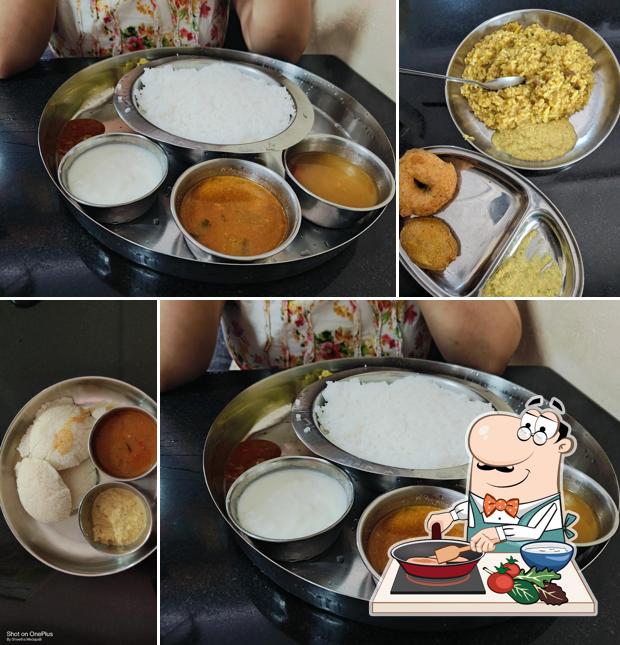 Chicken curry at Udupi Sri Krishna Bhavana