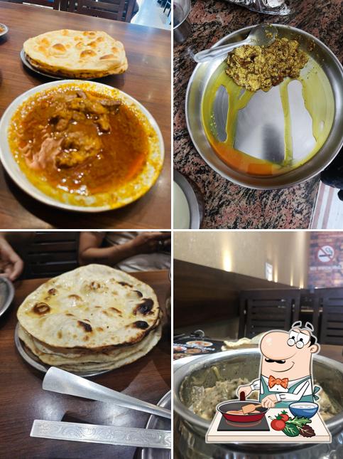 Chicken curry at Parveen Dhaba