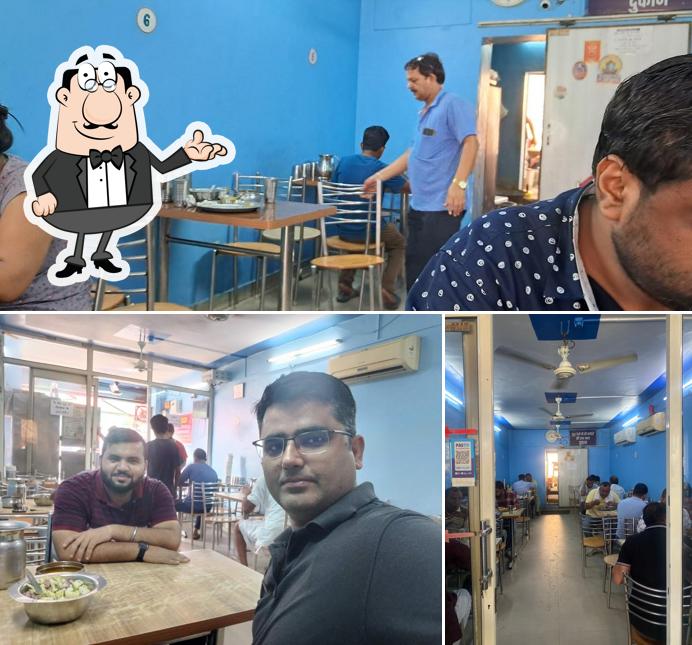 Check out how Lala Mani Ram Kachori Wale looks inside