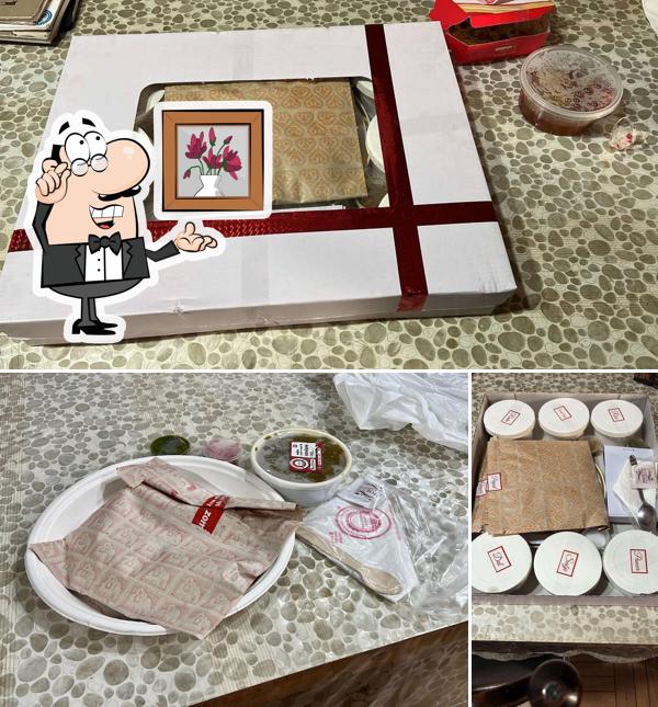 Check out how Mom Kitchen looks inside