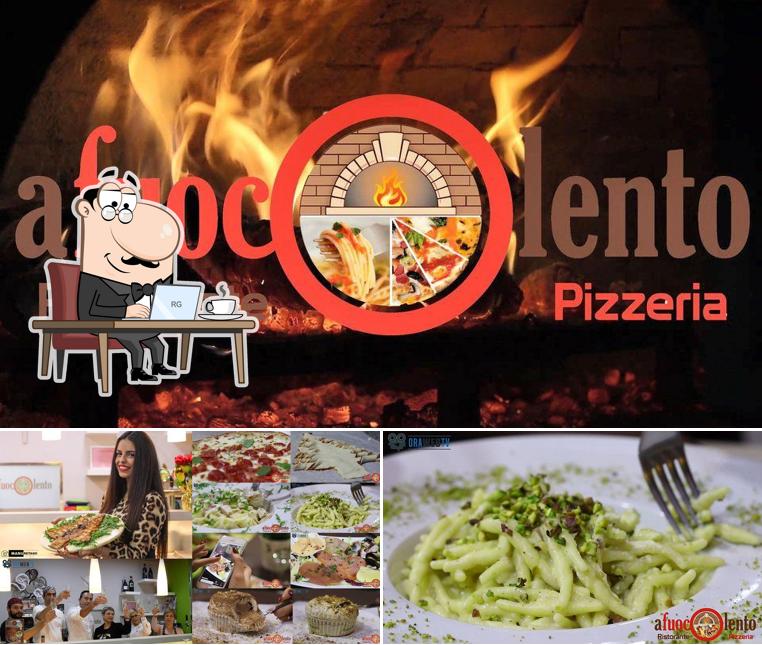 La interni e cibo del ristorante