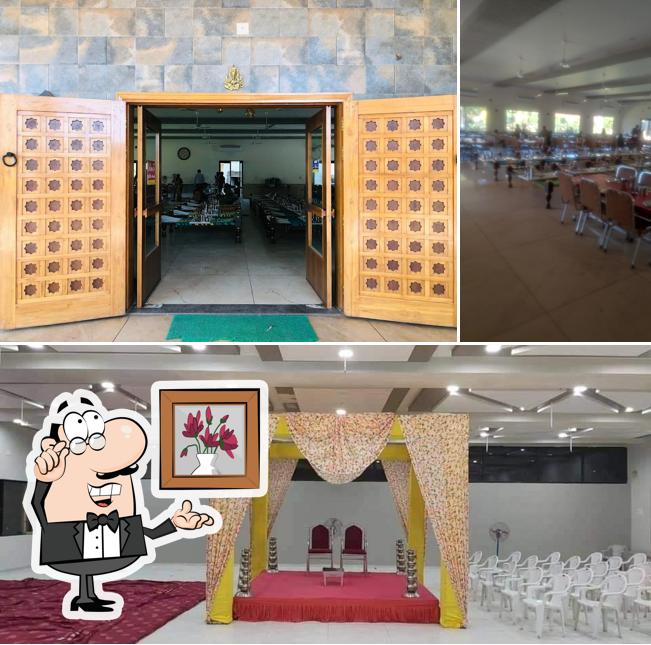 The interior of Purnanand Bhojanalaya