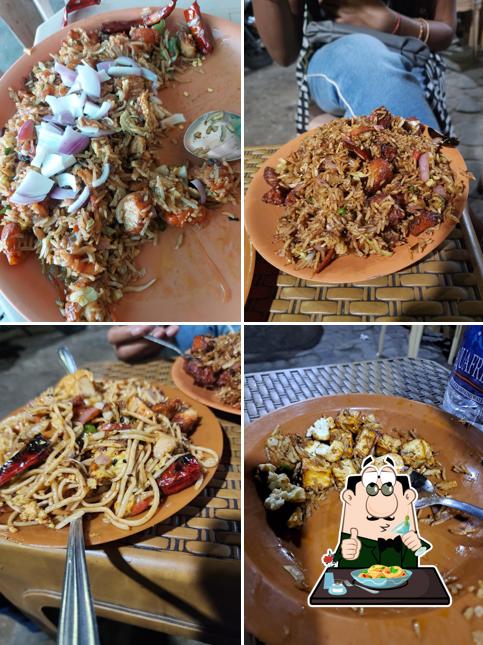 Food at Gattu Chinese Center