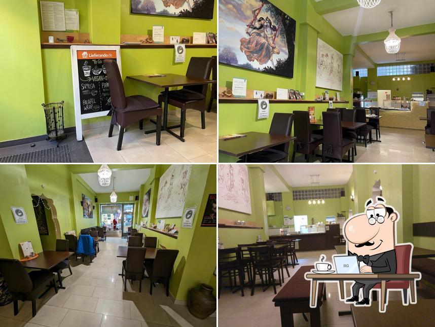 Découvrez l'intérieur de Govardhan- Pure Vegetarian and Vegan Restaurant