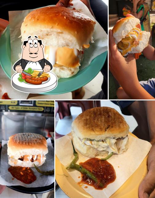 Vada pav at GRADUATE VADAPAV NASHIK