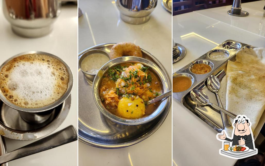 Food at Hotel Aarya Bhavan (Pure Veg)