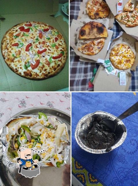 Food at Pizza Heritage