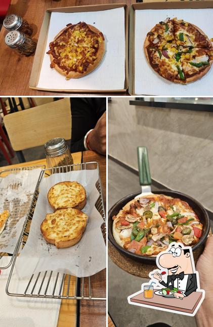 Food at Pizza Hut Jogeshwari West, Mumbai