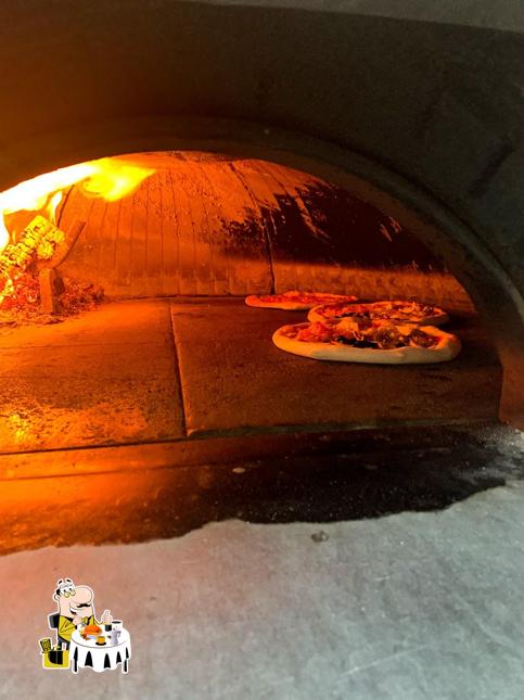 Cibo al Pizzeria Il Peperoncino